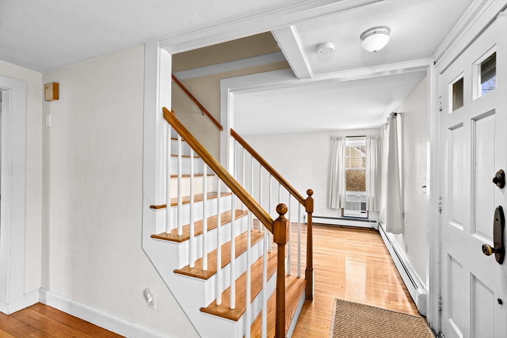 17 Blake Road Weymouth, MA 02188 - Photo 4 of 34 Gallery Image 4