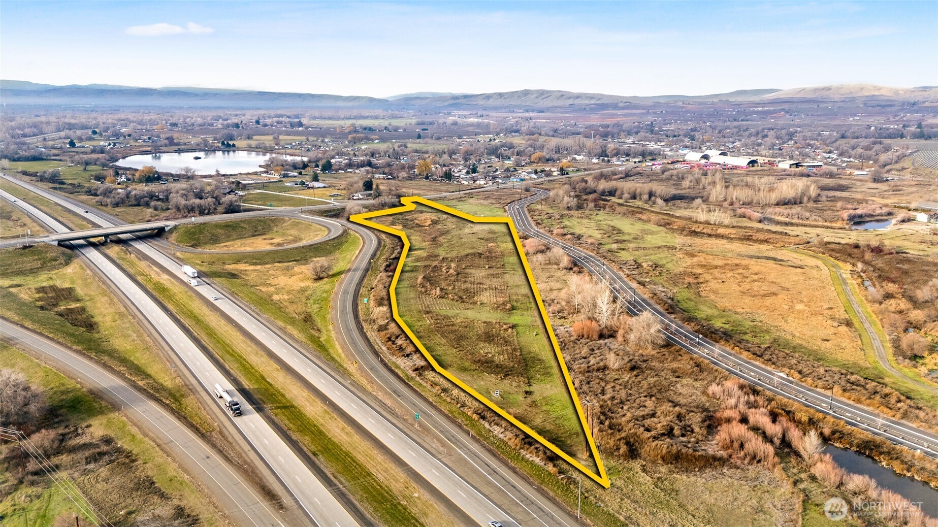 0 Buena Road Zillah, WA 98953 - Photo 5 of 13 an aerial view of residential houses with outdoor space