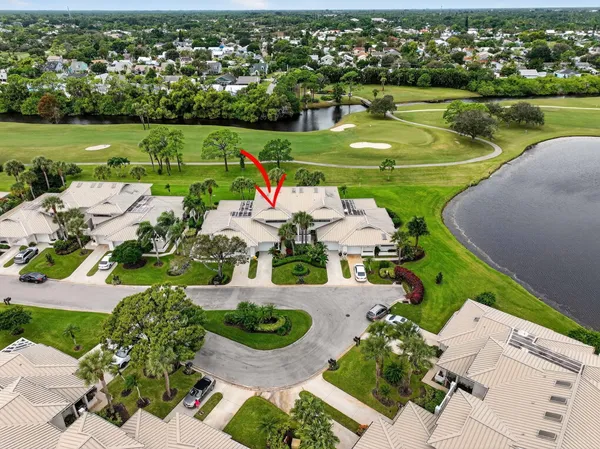 $525,000 | 5650 Southeast Foxcross Place, Stuart, FL 34997