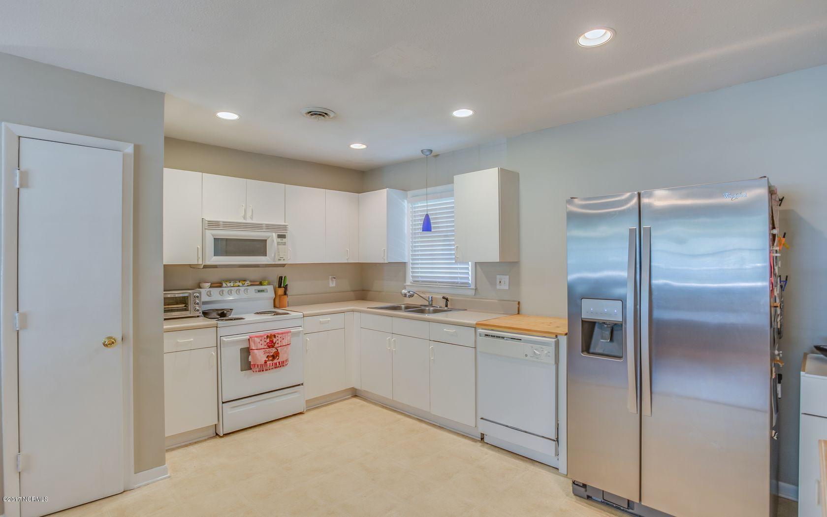 1010 Spring Branch Road Wilmington, NC 28405 - Photo 6 of 22 3