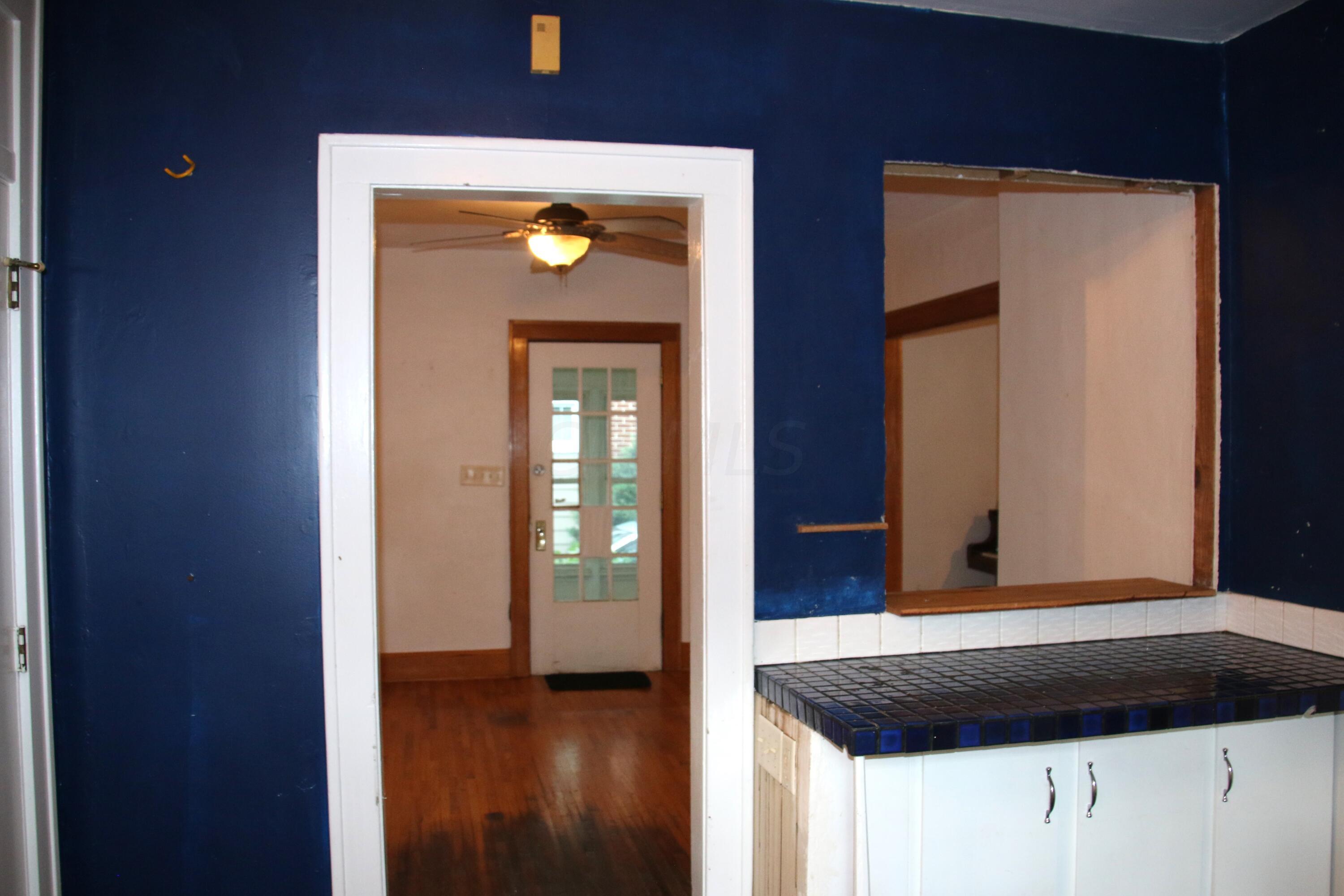 434 Midgard Road Columbus, OH 43202 - Photo 8 of 16 Kitchen 3