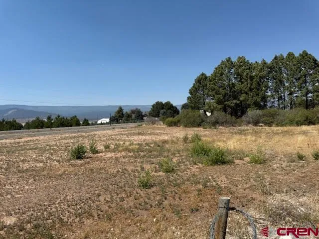 a view of a pathway both side of building