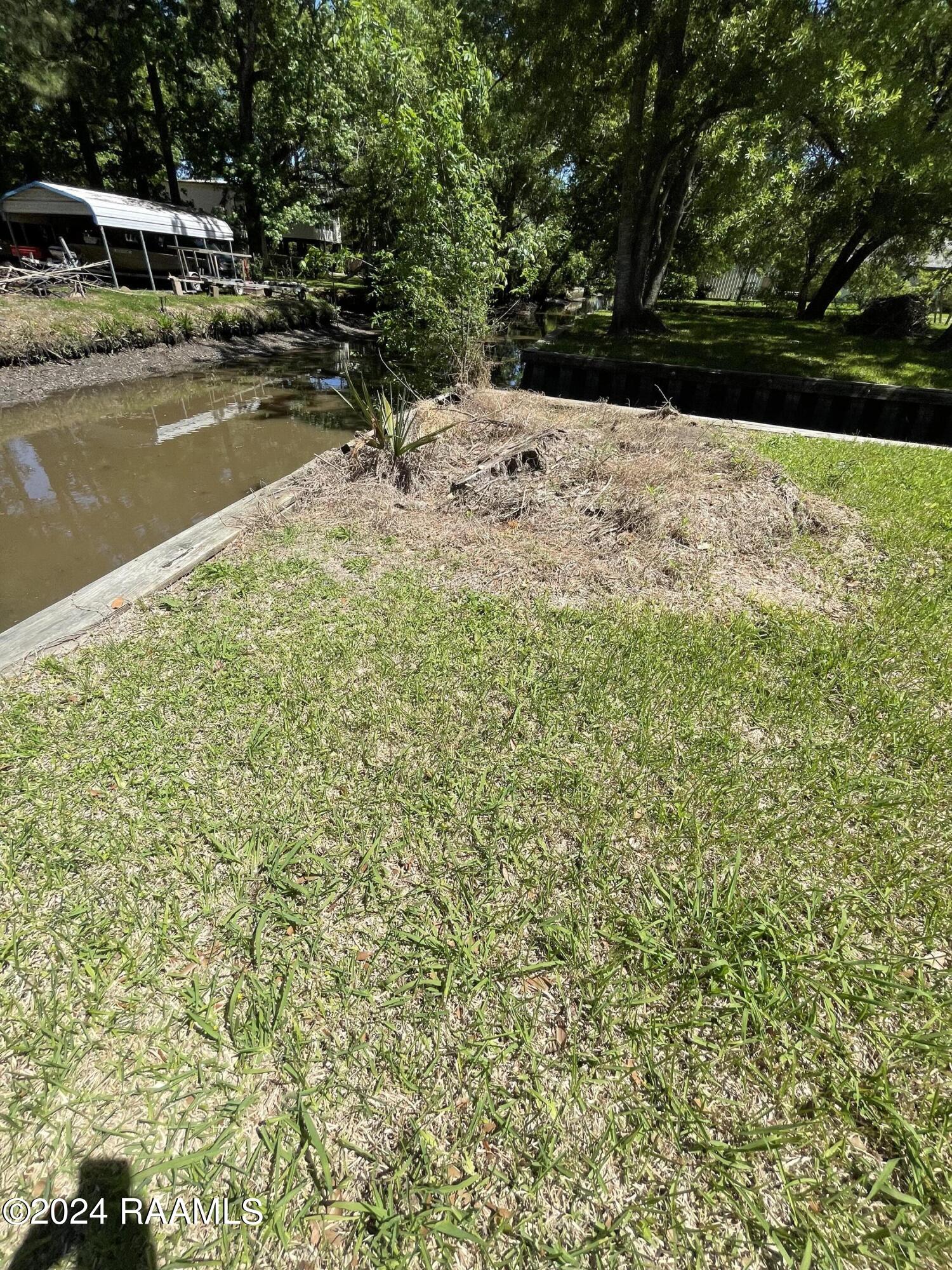 4903 Dolphin New Iberia, LA 70560 - Photo 3 of 9 423D16A4-9290-4F49-9BD1-BE19C3B1F33F