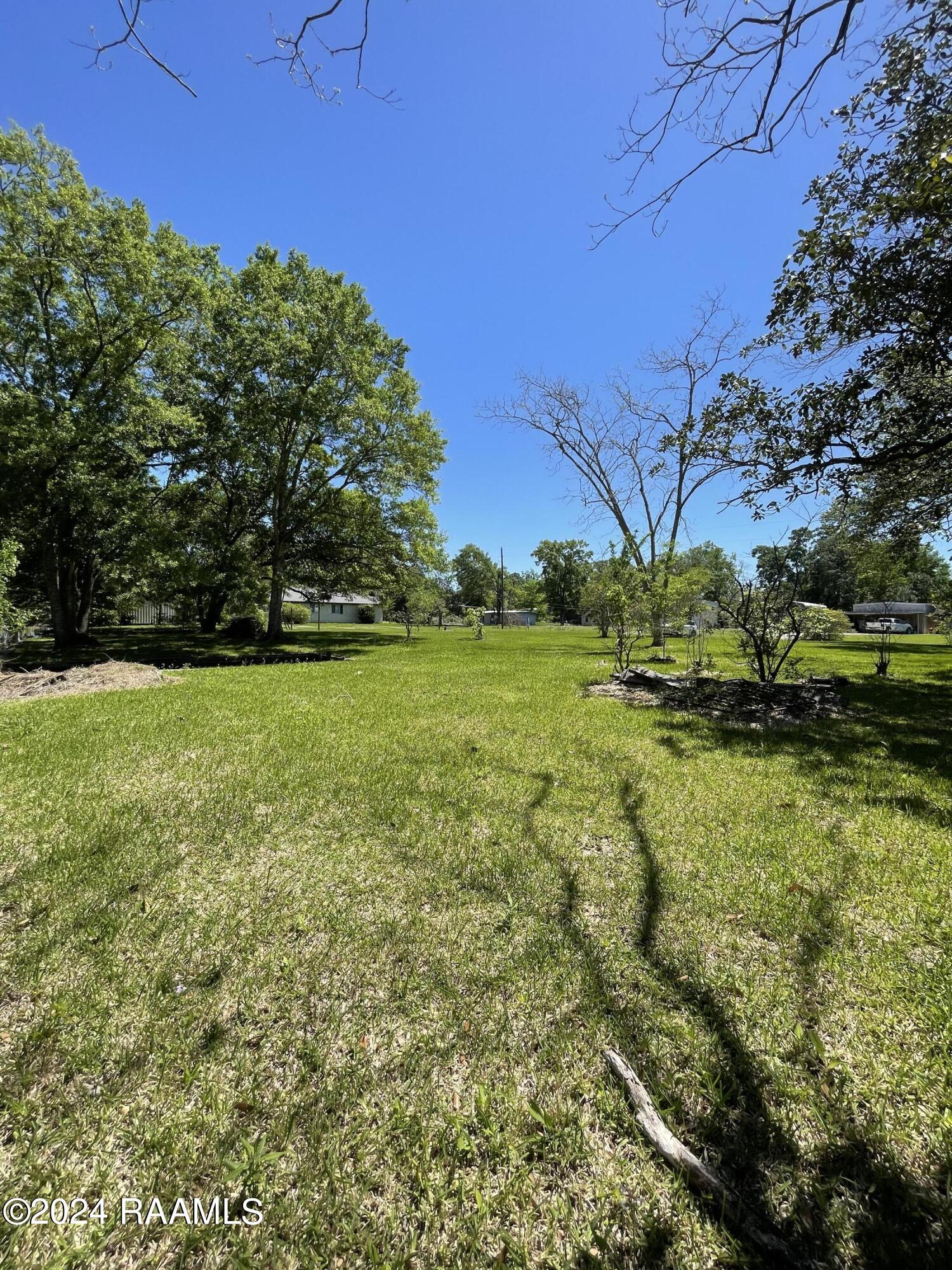 4903 Dolphin New Iberia, LA 70560 - Photo 4 of 7 F9BF620A-BB69-4414-BC4A-489ACA4C33E8