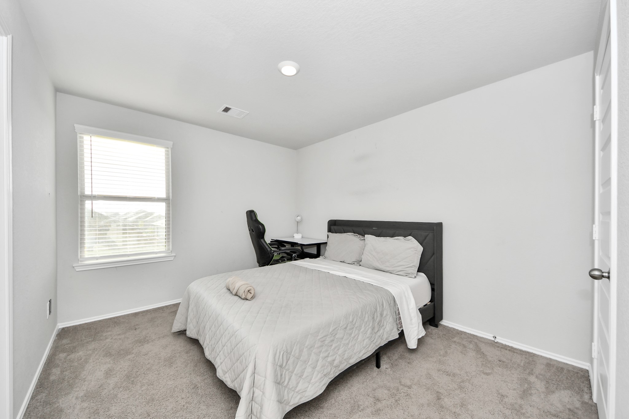 21738 Rustic River Ranch Avenue Waller, TX 77484 - Photo 17 of 24