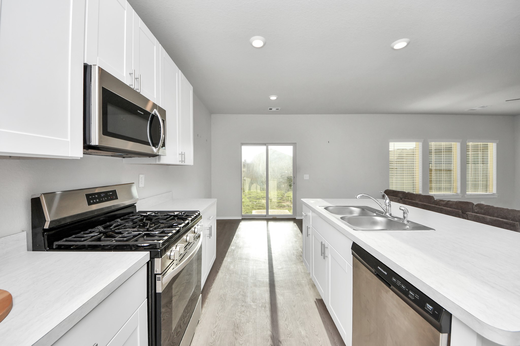 21738 Rustic River Ranch Avenue Waller, TX 77484 - Photo 5 of 24