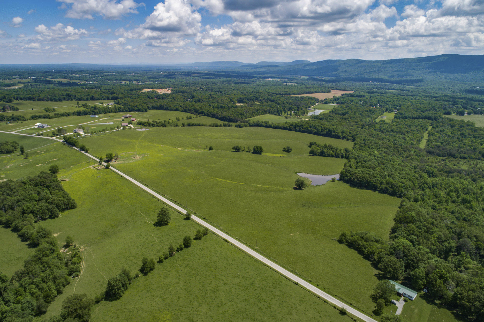 10 Winningham Road Crossville, TN 38572 - Photo 1 of 2 3-new