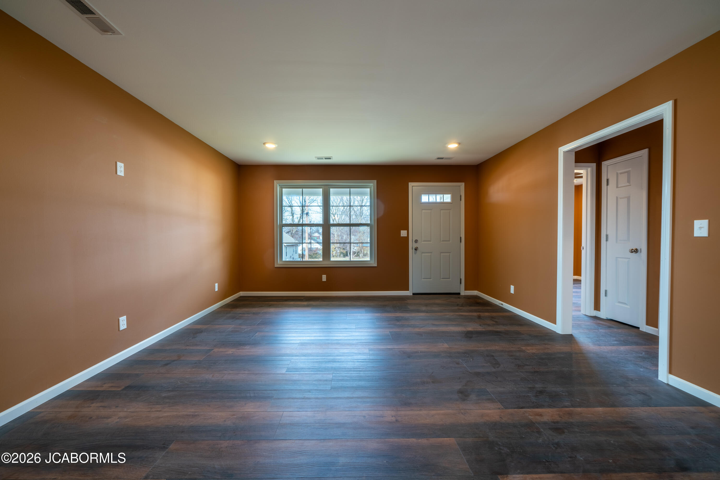202 West Chestnut Street Fulton, MO 65251 - Photo 9 of 23 20260219-DSC04394-HDR