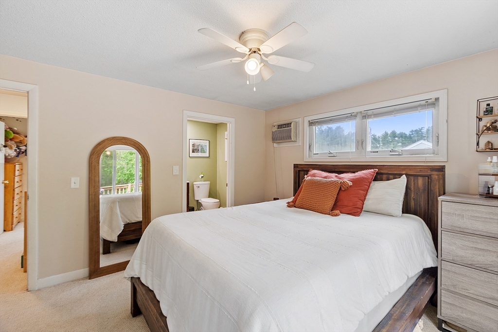 7 Squannacook Terrace Townsend, MA 01469 - Photo 21 of 36