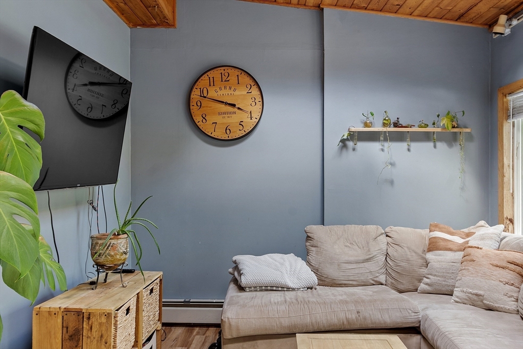 7 Squannacook Terrace Townsend, MA 01469 - Photo 28 of 36