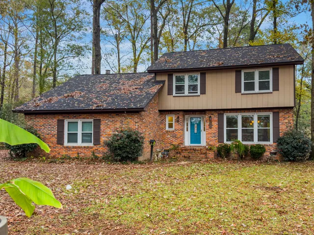 $2,300 | 104 Dawnshire Court, Summerville, SC 29485