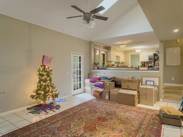 $2,300 | 104 Dawnshire Court, Summerville, SC 29485