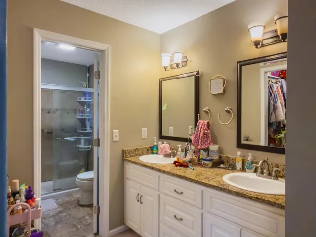 $2,300 | 104 Dawnshire Court, Summerville, SC 29485