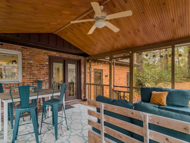 $2,300 | 104 Dawnshire Court, Summerville, SC 29485