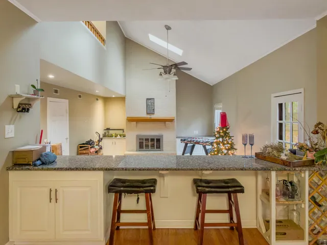 $2,300 | 104 Dawnshire Court, Summerville, SC 29485