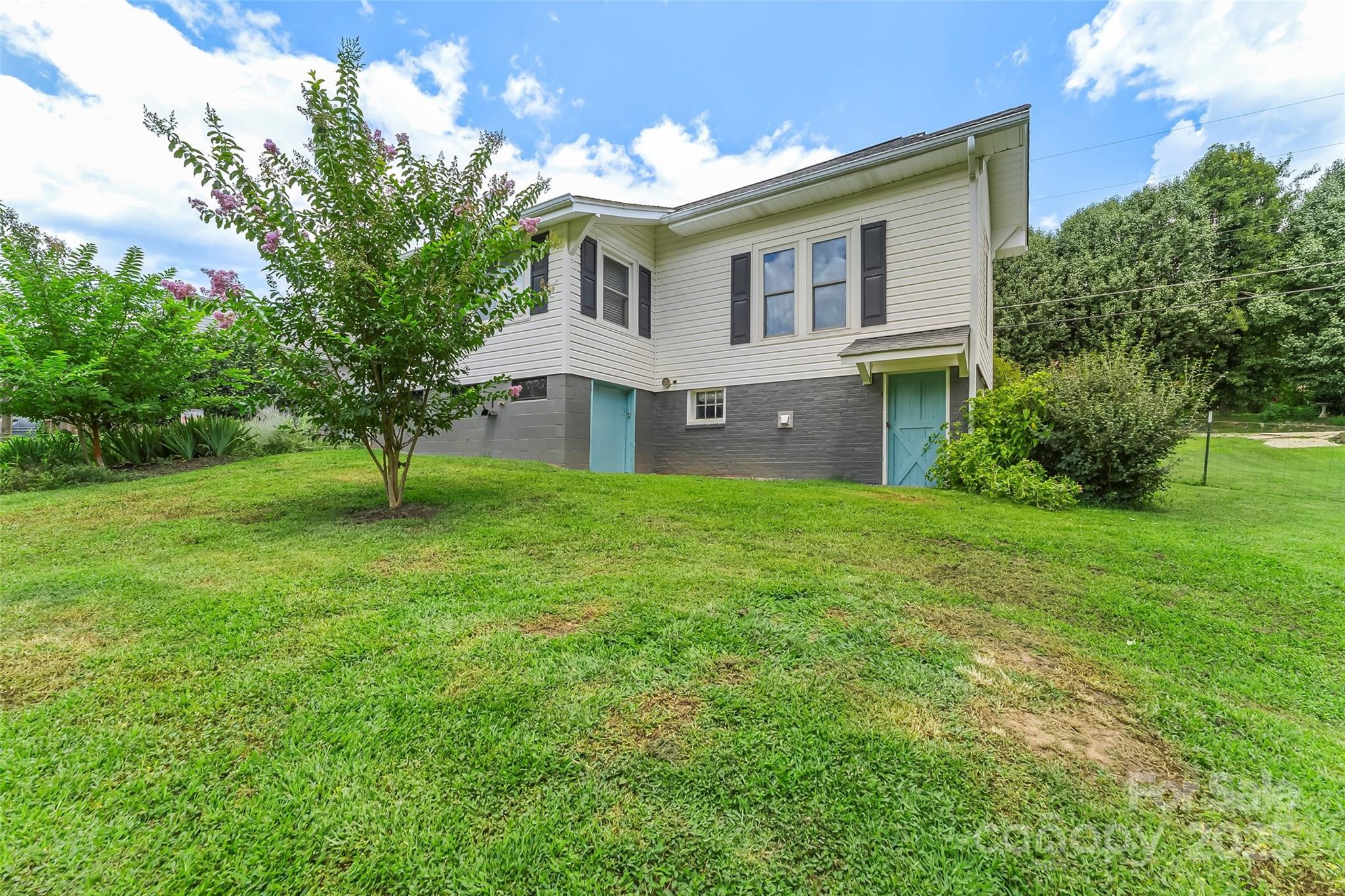 497 Ridge Road Marion, NC 28752 - Photo 31 of 39 Gallery Image 31