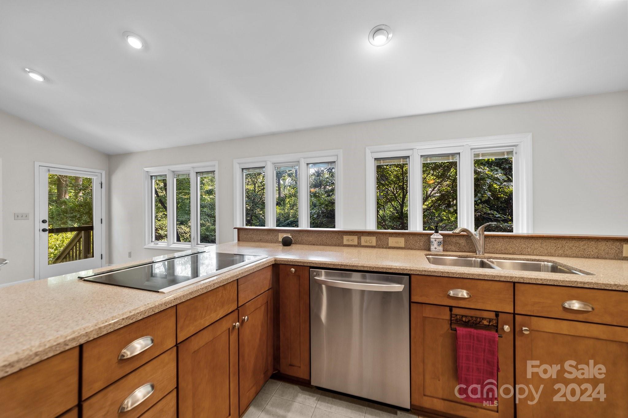 536 Pine Road Davidson, NC 28036 - Photo 20 of 44 Gallery Image 20