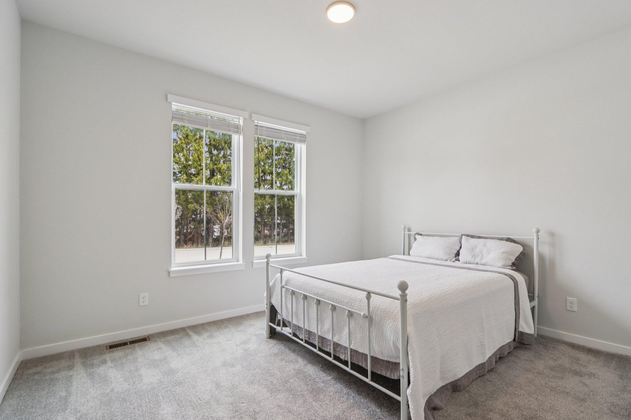 4329 19th Street Kenosha, WI 53144 - Photo 21 of 36 Bedroom 1