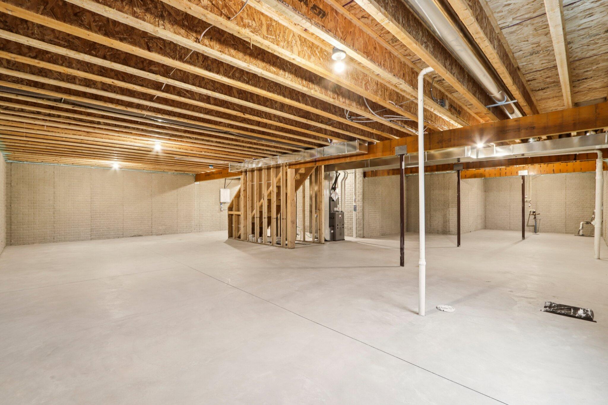 4329 19th Street Kenosha, WI 53144 - Photo 27 of 36 Basement