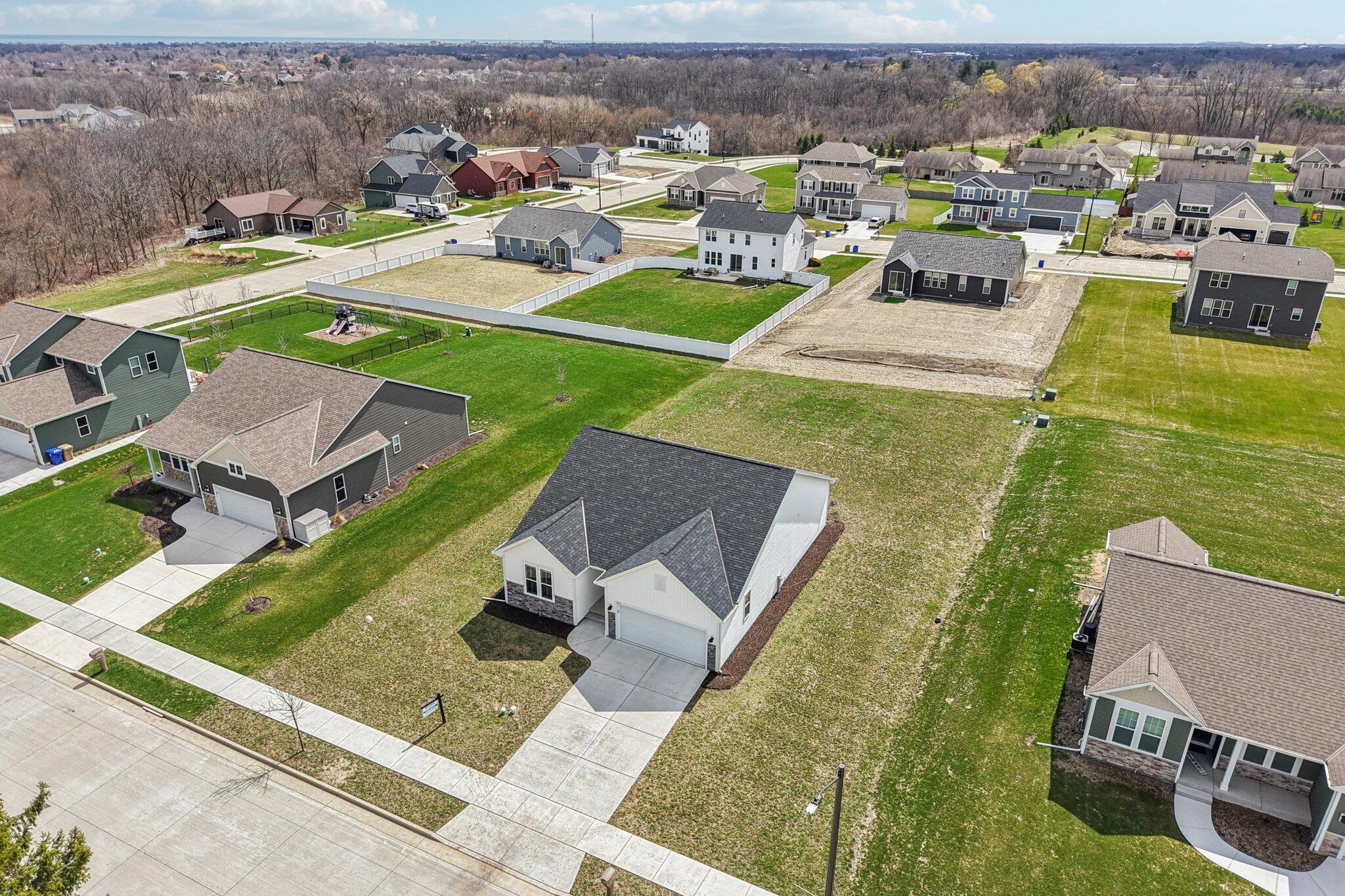 4329 19th Street Kenosha, WI 53144 - Photo 29 of 36 Drone POV