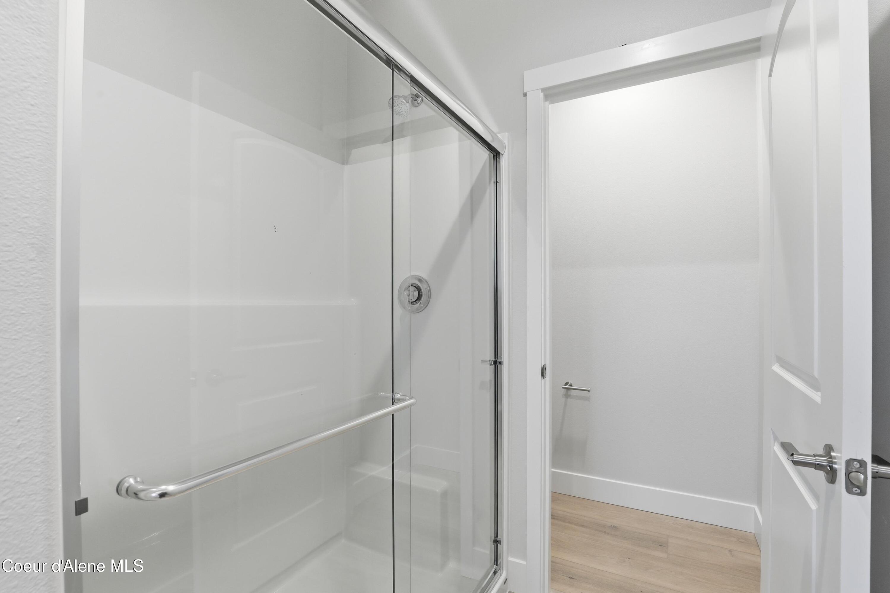 661 North Creative Way Post Falls, ID 83854 - Photo 16 of 21 Primary Bathroom