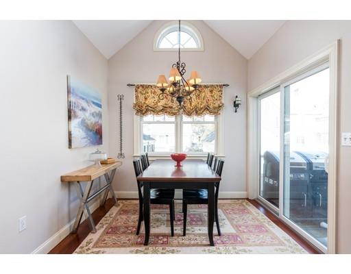 20 Bryn Mawr Road Wellesley, MA 02482 - Photo 7 of 12