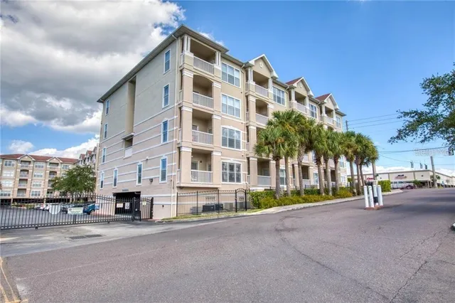 $1,700 | 1216 South Missouri Avenue, Unit 228, Clearwater, FL 33756