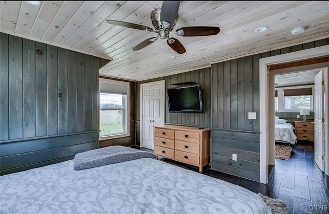 $599,000 | 37000 Rock Beach Road North, Cape Vincent, NY 13624