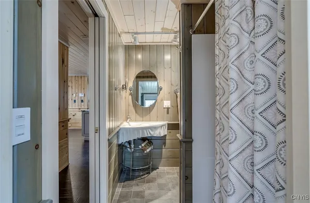 $599,000 | 37000 Rock Beach Road North, Cape Vincent, NY 13624