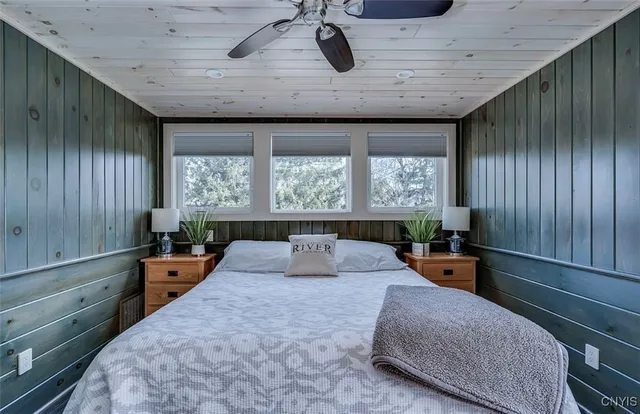 $599,000 | 37000 Rock Beach Road North, Cape Vincent, NY 13624