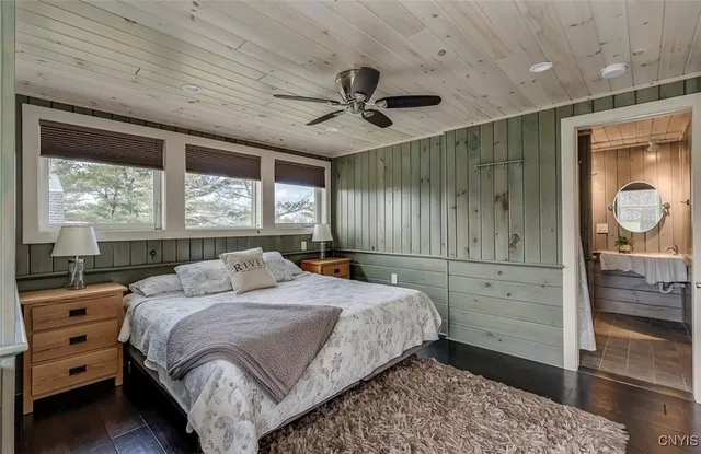 $599,000 | 37000 Rock Beach Road North, Cape Vincent, NY 13624