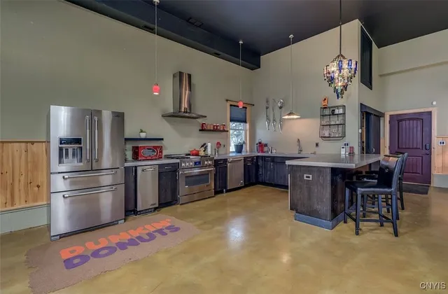 $599,000 | 37000 Rock Beach Road North, Cape Vincent, NY 13624