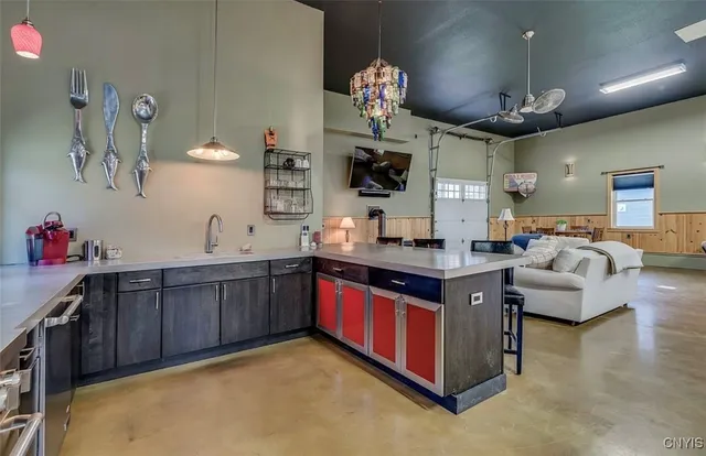 $599,000 | 37000 Rock Beach Road North, Cape Vincent, NY 13624