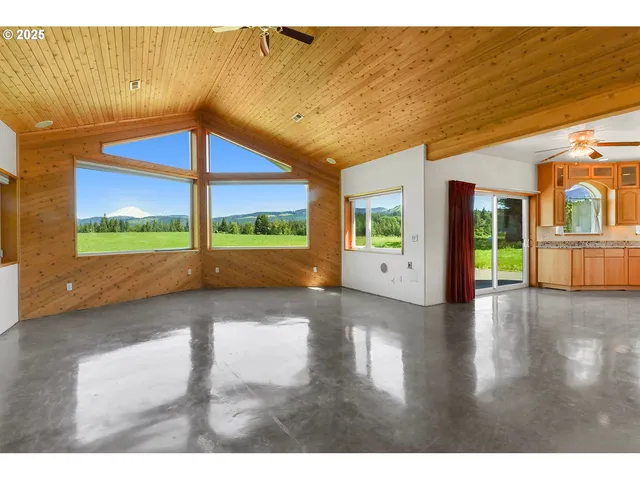 $1,475,000 | Main Street, White Salmon, WA 98672