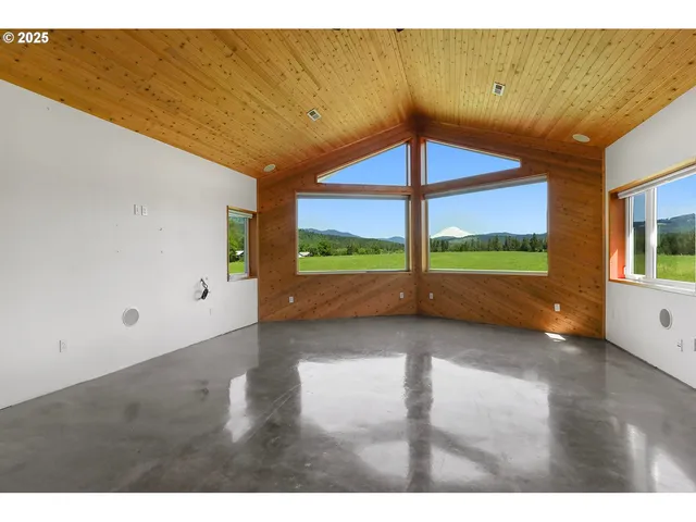 $1,475,000 | Main Street, White Salmon, WA 98672