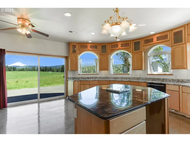 $1,475,000 | Main Street, White Salmon, WA 98672