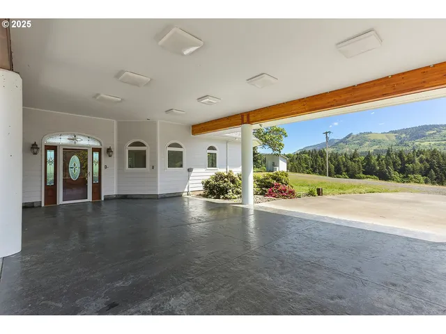 $1,475,000 | Main Street, White Salmon, WA 98672