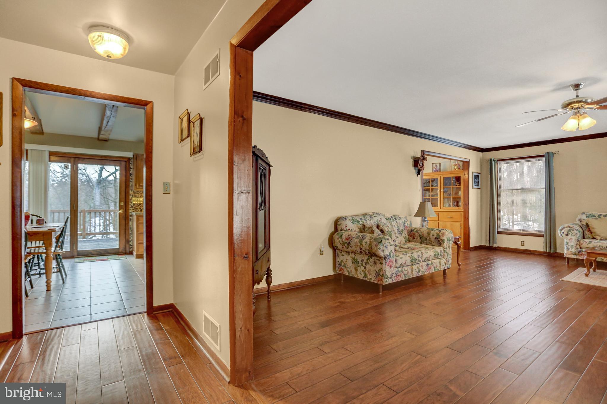 498 Miller Road Halifax, PA 17032 - Photo 8 of 47