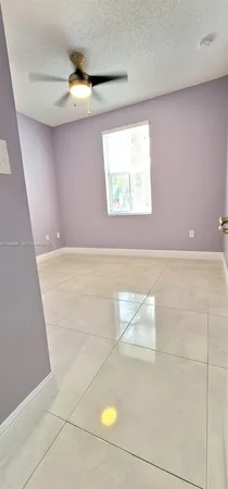 $2,400 | 1005 Northeast 42nd Place, Homestead, FL 33033