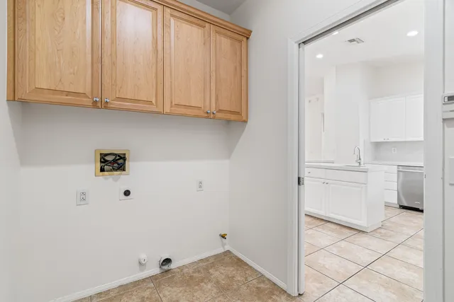 $699,000 | 74101 Academy Lane East, Palm Desert, CA 92211