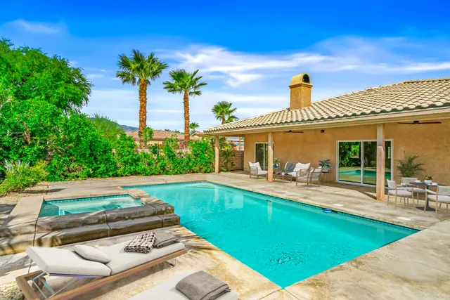 $699,000 | 74101 Academy Lane East, Palm Desert, CA 92211