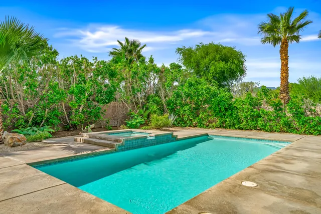 $699,000 | 74101 Academy Lane East, Palm Desert, CA 92211