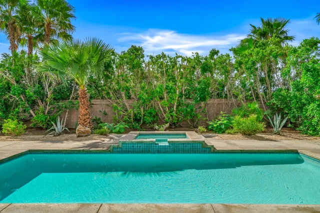 $699,000 | 74101 Academy Lane East, Palm Desert, CA 92211