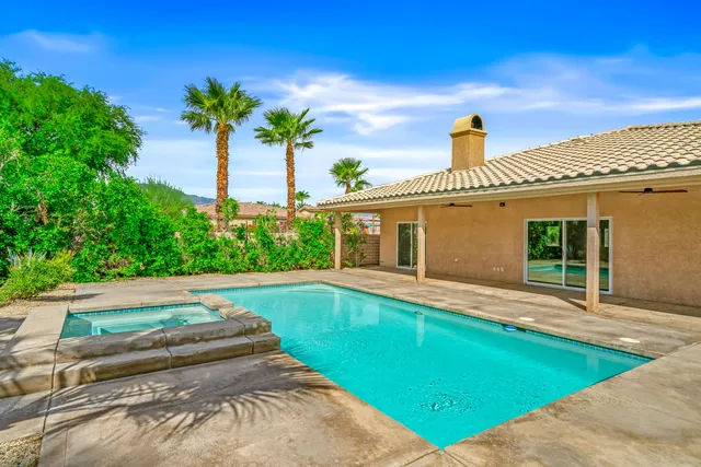$699,000 | 74101 Academy Lane East, Palm Desert, CA 92211