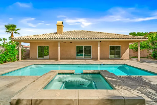 $699,000 | 74101 Academy Lane East, Palm Desert, CA 92211