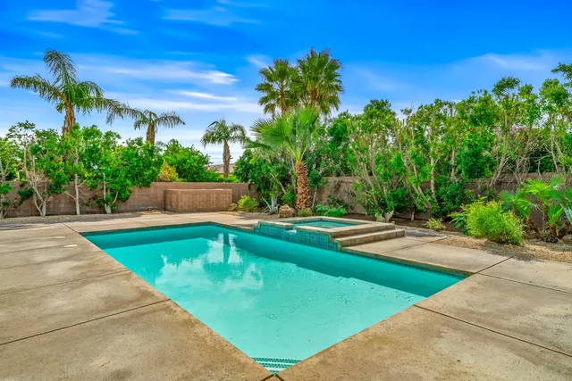 $699,000 | 74101 Academy Lane East, Palm Desert, CA 92211