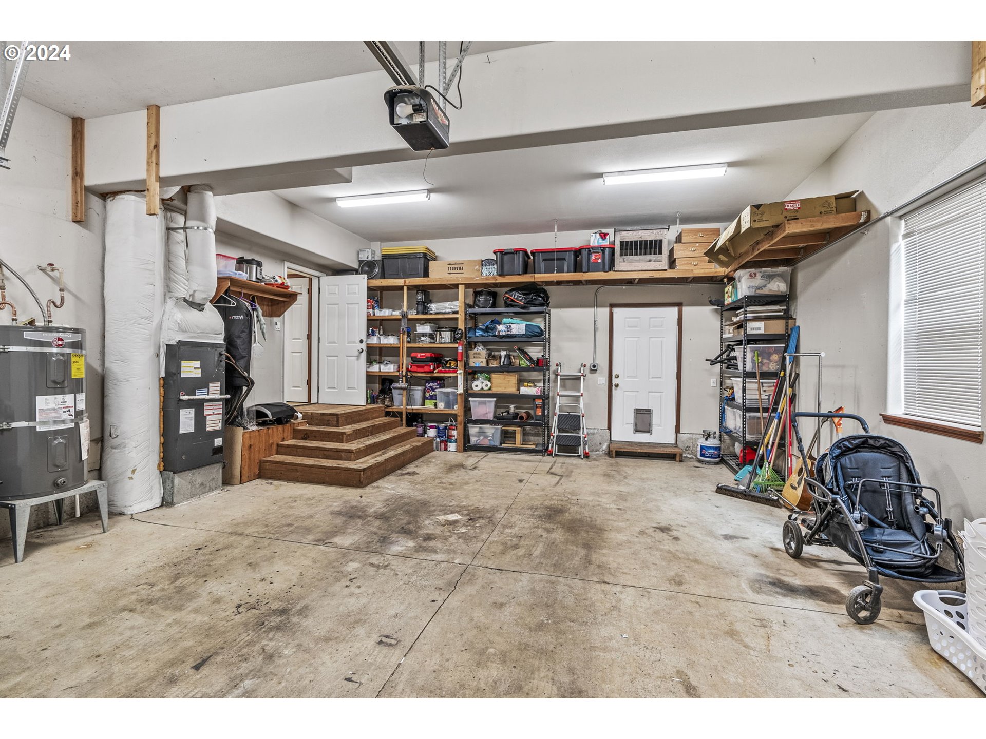 145 Ruby Court Kelso, WA 98626 - Photo 30 of 35 a view of a room with gym equipment