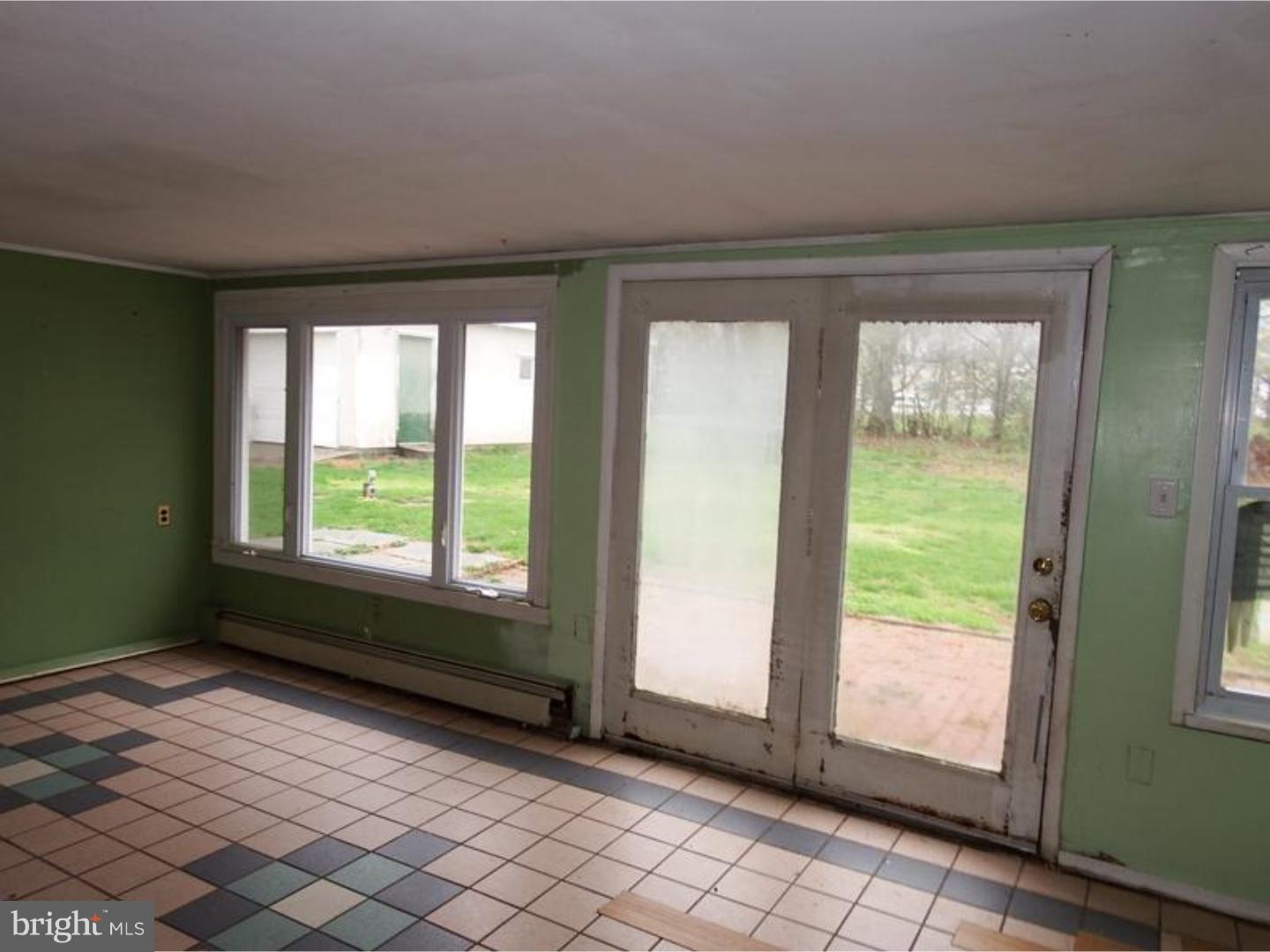 1 Terrace Road Levittown, PA 19056 - Photo 13 of 22 Gallery Image 13