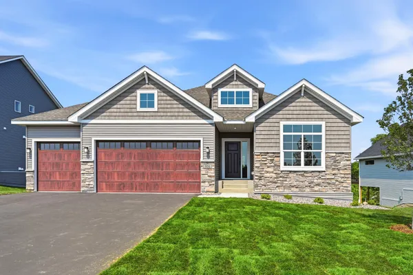 $700,000 | 916 Kepler Avenue Northeast, Hanover, MN 55341