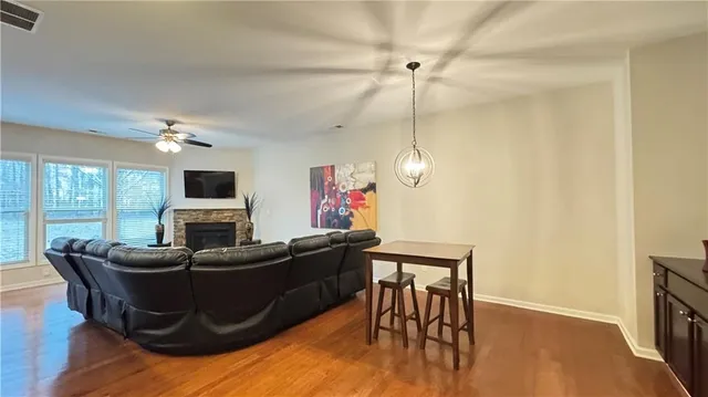 $2,700 | 2160 Greencrest Circle, Alpharetta, GA 30004